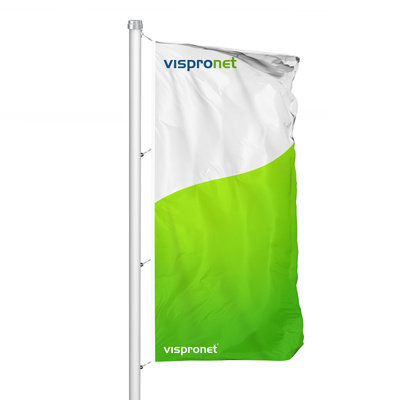 portait hoist flag